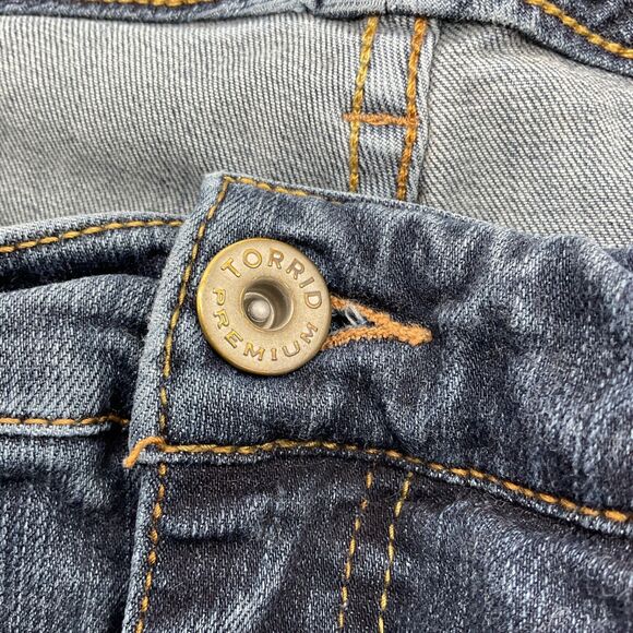 Torrid Premium Women's Skinny Leg Jeans Size 18S Dark Wash - Picture 11 of 11